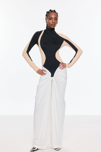 Elegantly Styled Dress for Everyday Wear