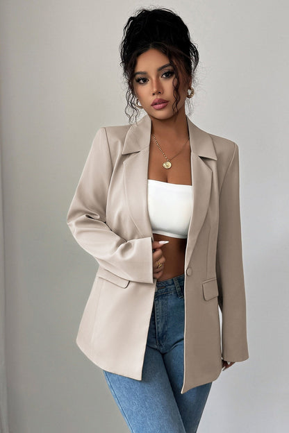 Gracefully Styled Garment for Any Occasion