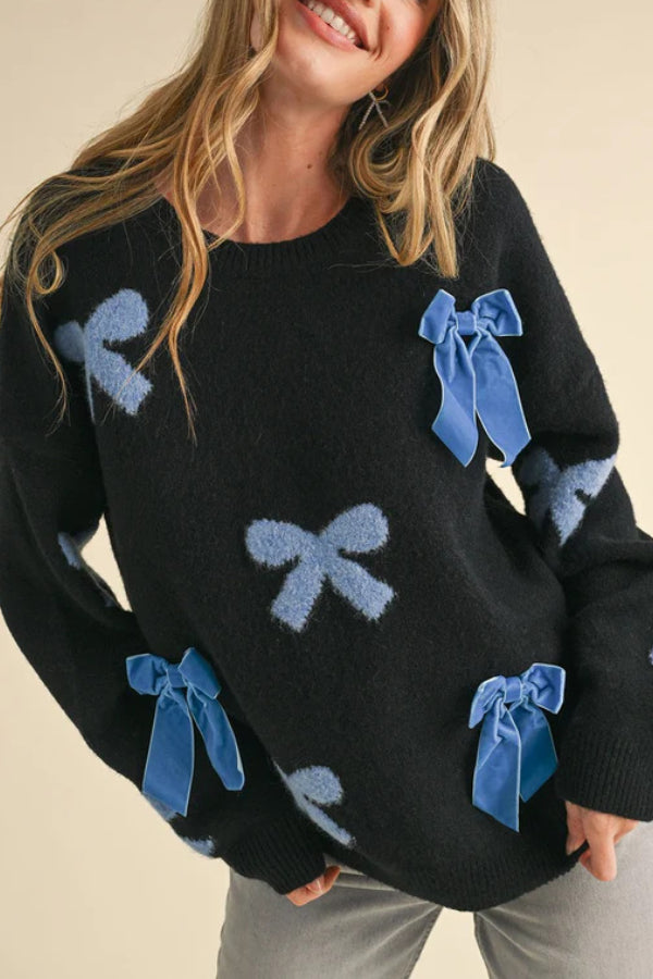 Well Tailored Sweater with a Graceful Silhouette