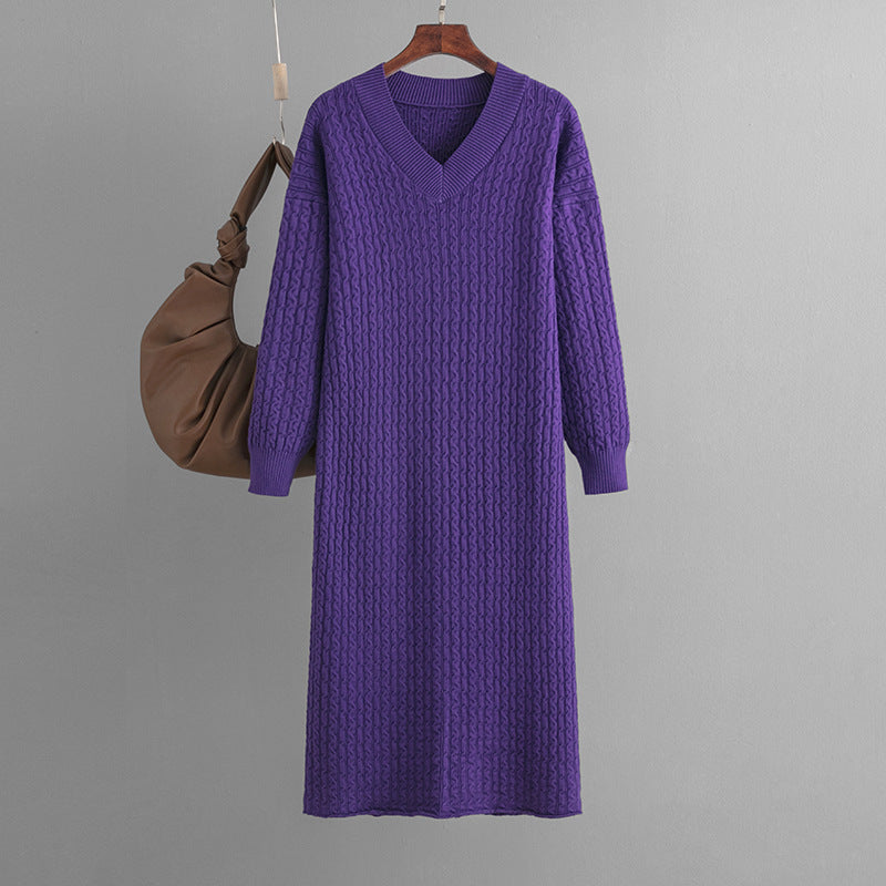 Classic Vintage Sweater with a Flattering Fit