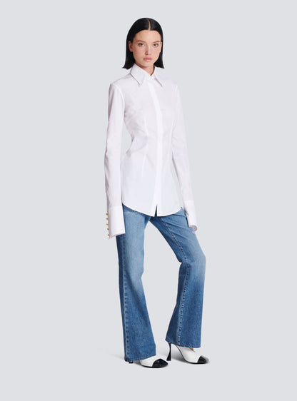 Classic Vintage Shirt with a Flattering Fit