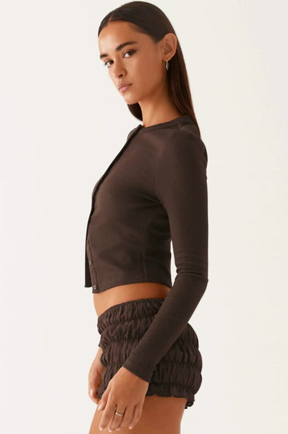 Classic Vintage & Enduringly Stylish Cardigan