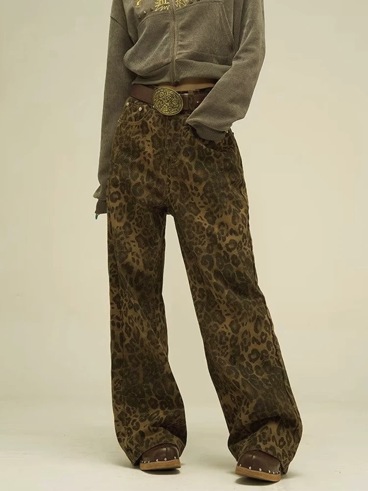 Beautifully Crafted Pants in a Classic Style
