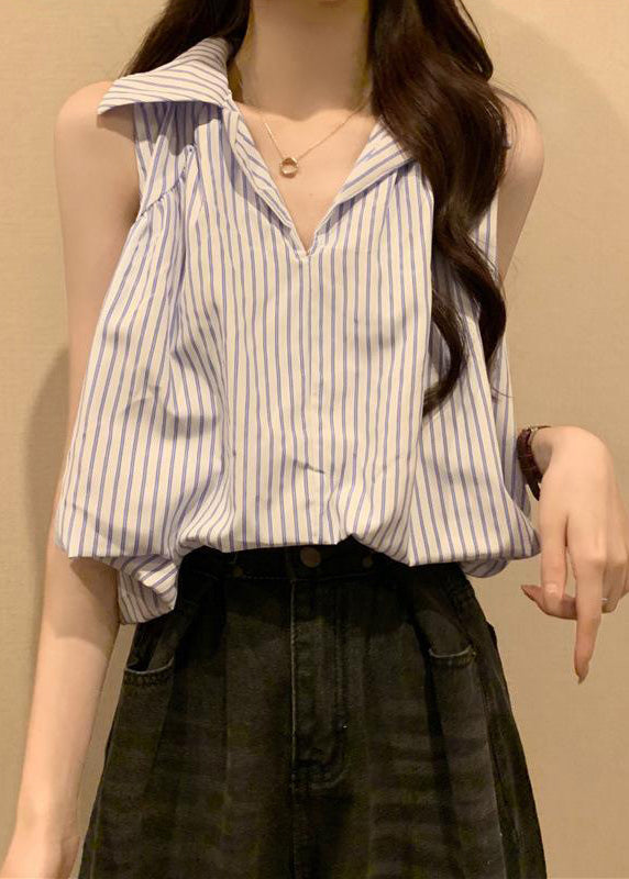 Classic Vintage Blouse with a Flattering Fit
