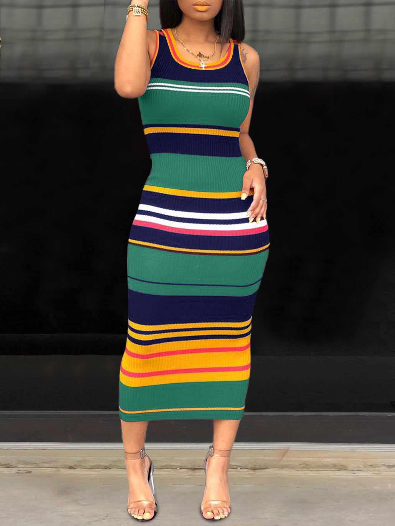 Classic Vintage Dress with a Flattering Fit