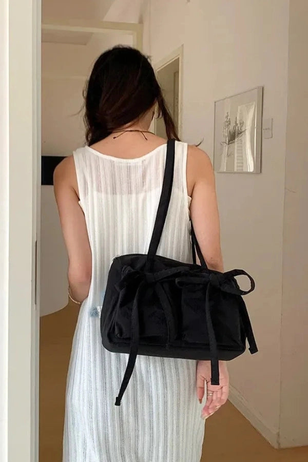 Elegantly Styled Bag for Everyday Wear