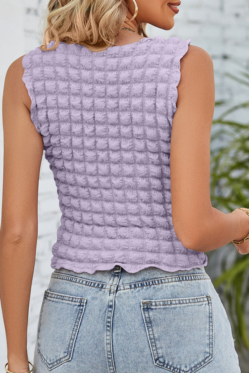 Effortlessly Elegant Top with a Timeless Design