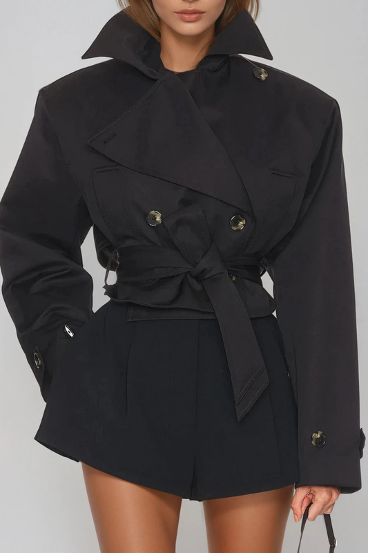 Beautifully Finished Coat in a Timeless Design