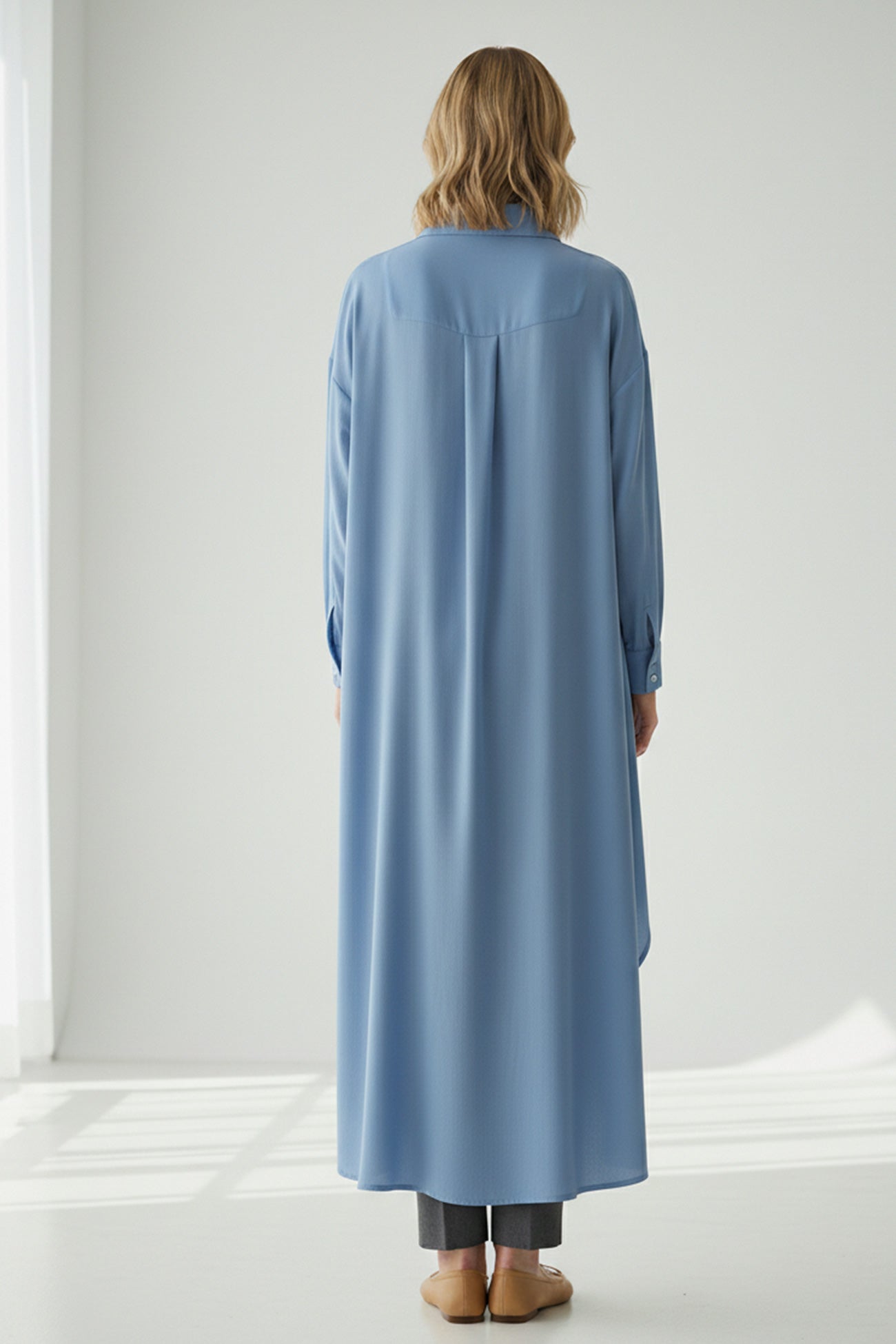 Elegantly Styled Blouse for Everyday Wear