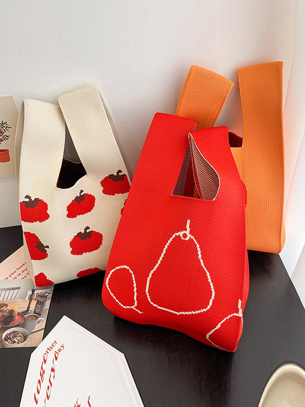 A Vintage Style Bag with Delicate Timeless Details