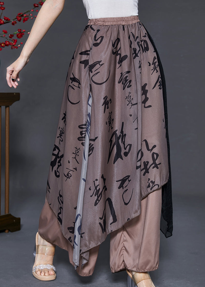 A Vintage Style Pants with Delicate Timeless Details