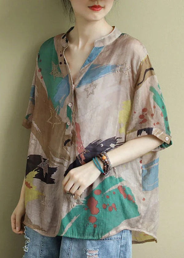 Beautifully Crafted Blouse in a Classic Style