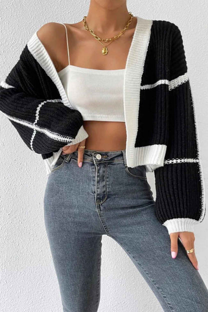 Well Tailored Cardigan with a Graceful Silhouette
