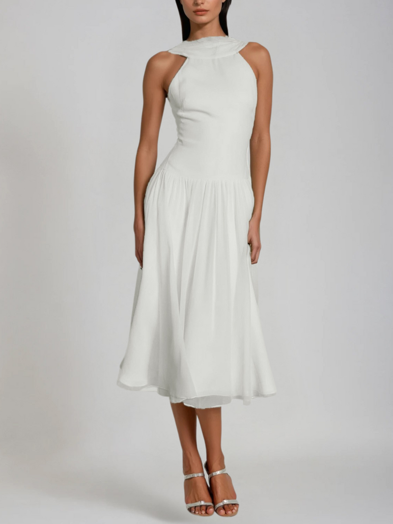 Beautifully Crafted Dress in a Classic Style