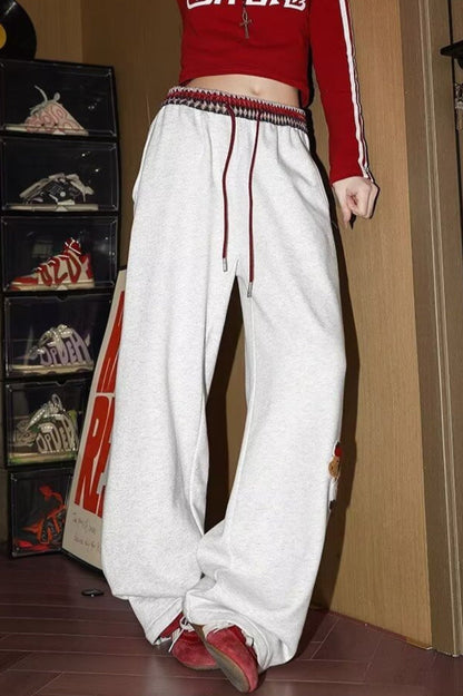 Gracefully Styled Pants for Any Occasion