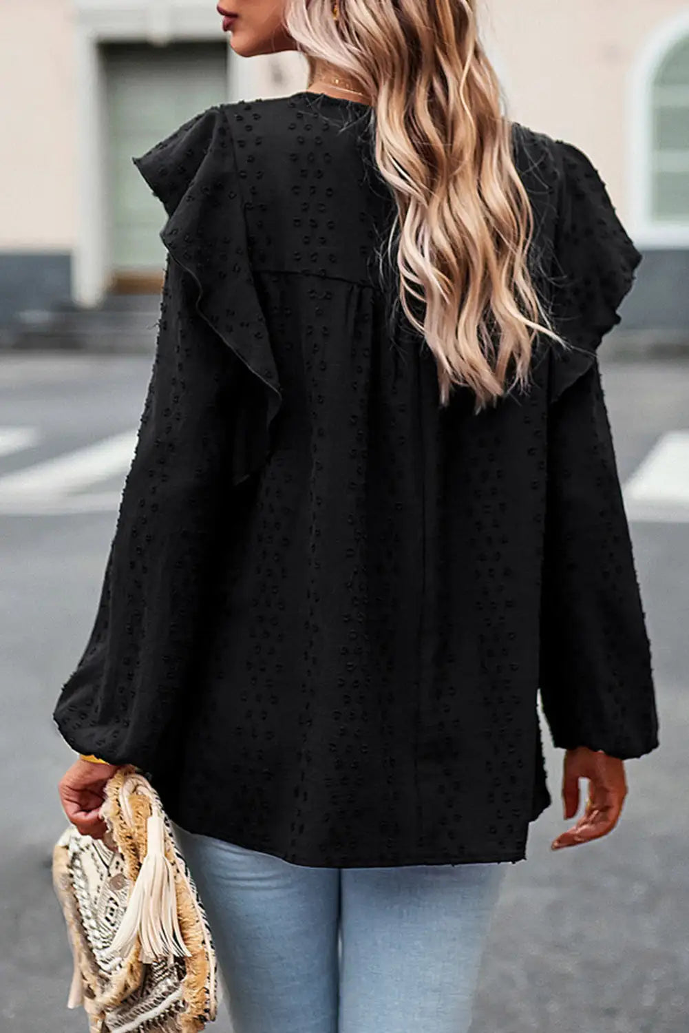 Beautifully Finished Blouse in a Timeless Design