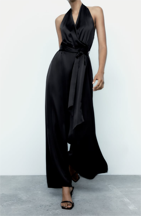 Gracefully Styled Garment for Any Occasion