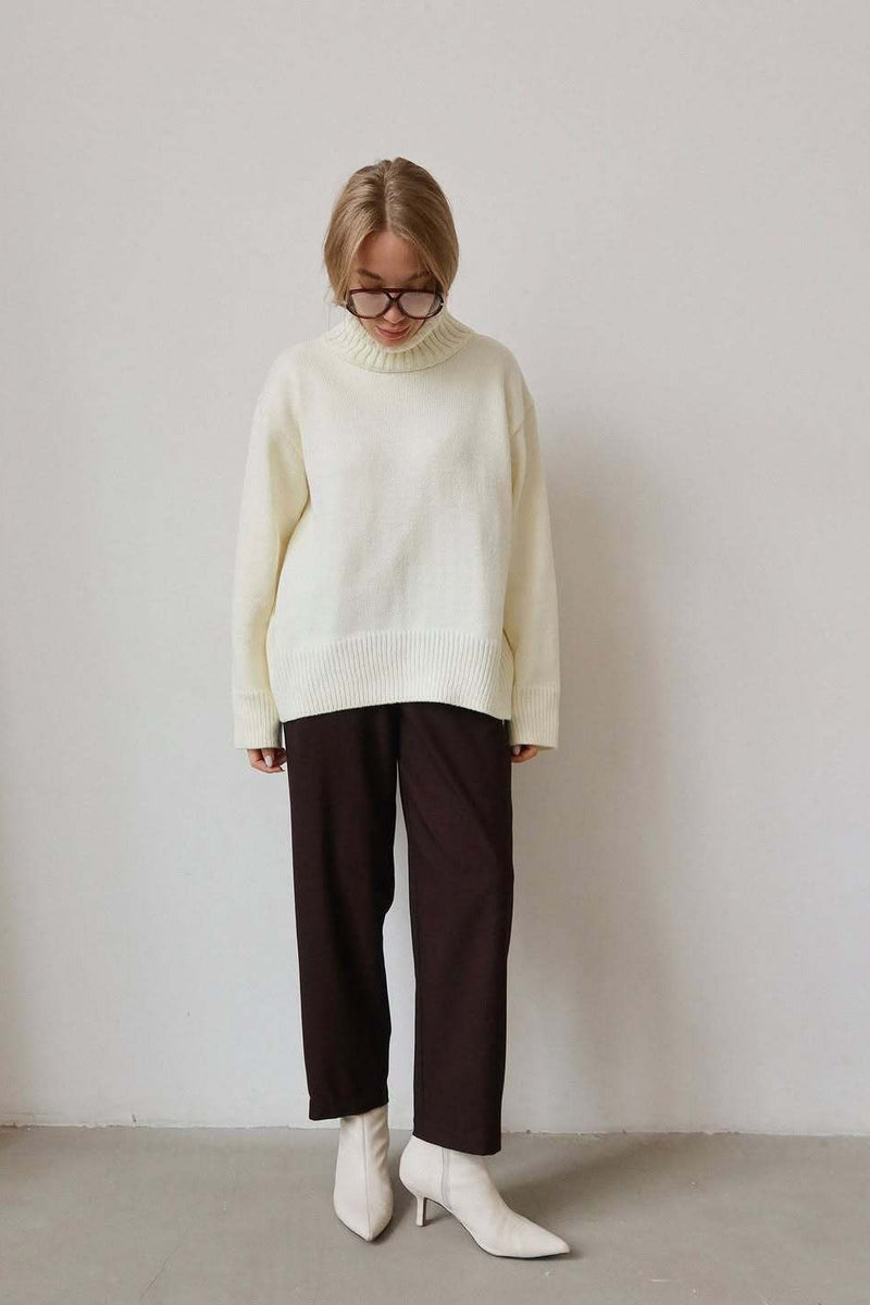 Beautifully Finished Sweater in a Timeless Design
