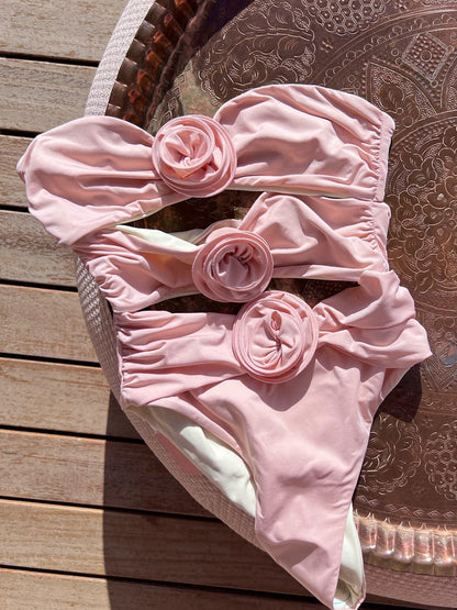 Sophisticated Bikini with a Clean Classic Look