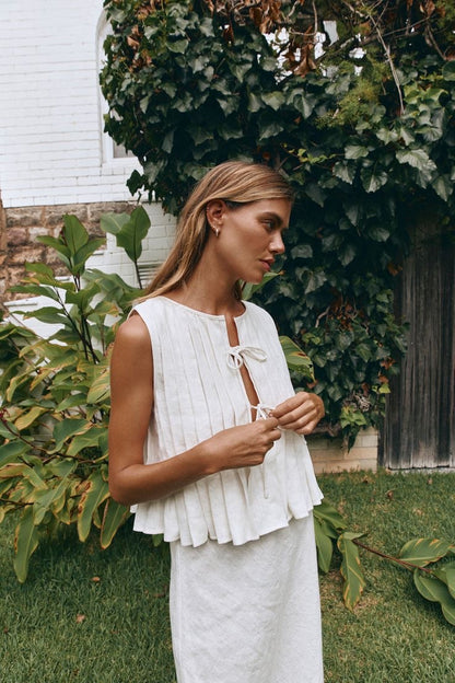 Polished Cardigan with an Effortless Classic Look