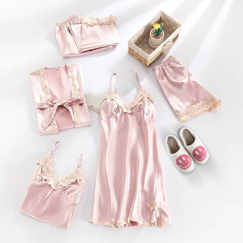 Classic Vintage Garment with a Flattering Fit