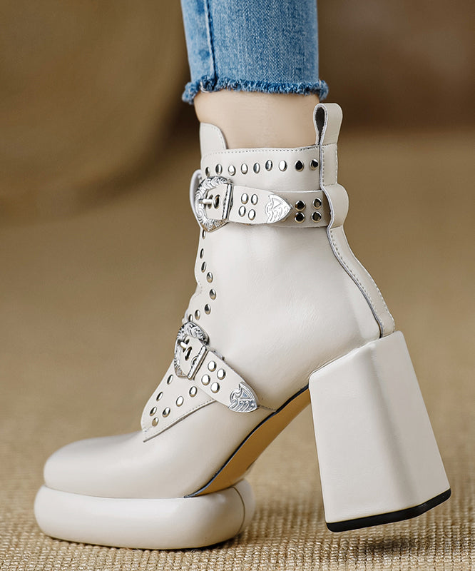 Elegantly Styled Boots for Everyday Wear