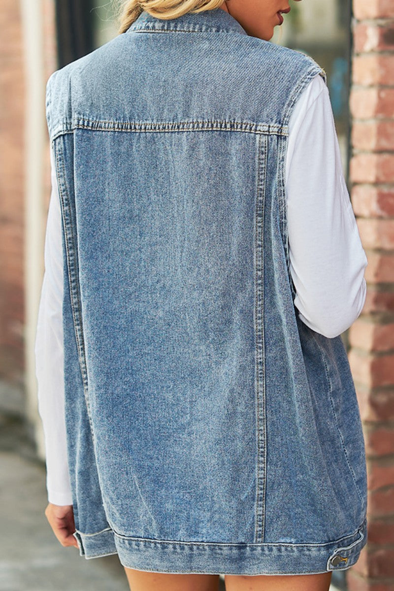 Effortlessly Elegant Jacket with a Timeless Design