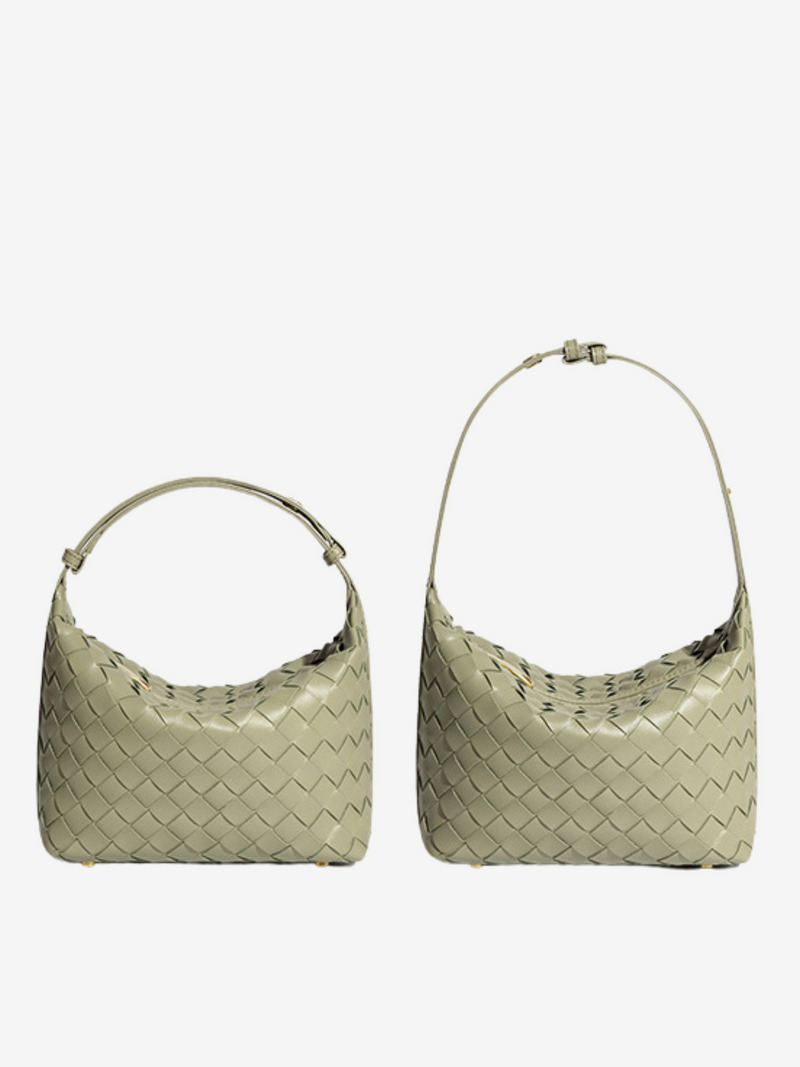 Beautifully Finished Bag in a Timeless Design