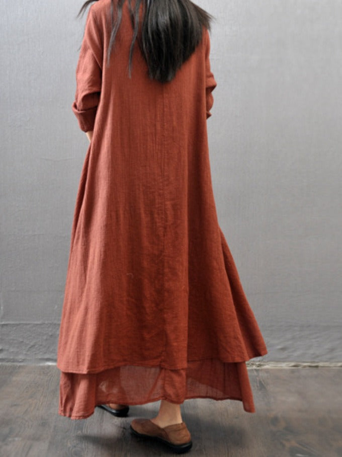 Well Tailored Dress with a Graceful Silhouette