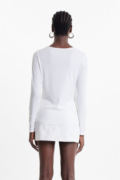 Beautifully Crafted Top in a Classic Style
