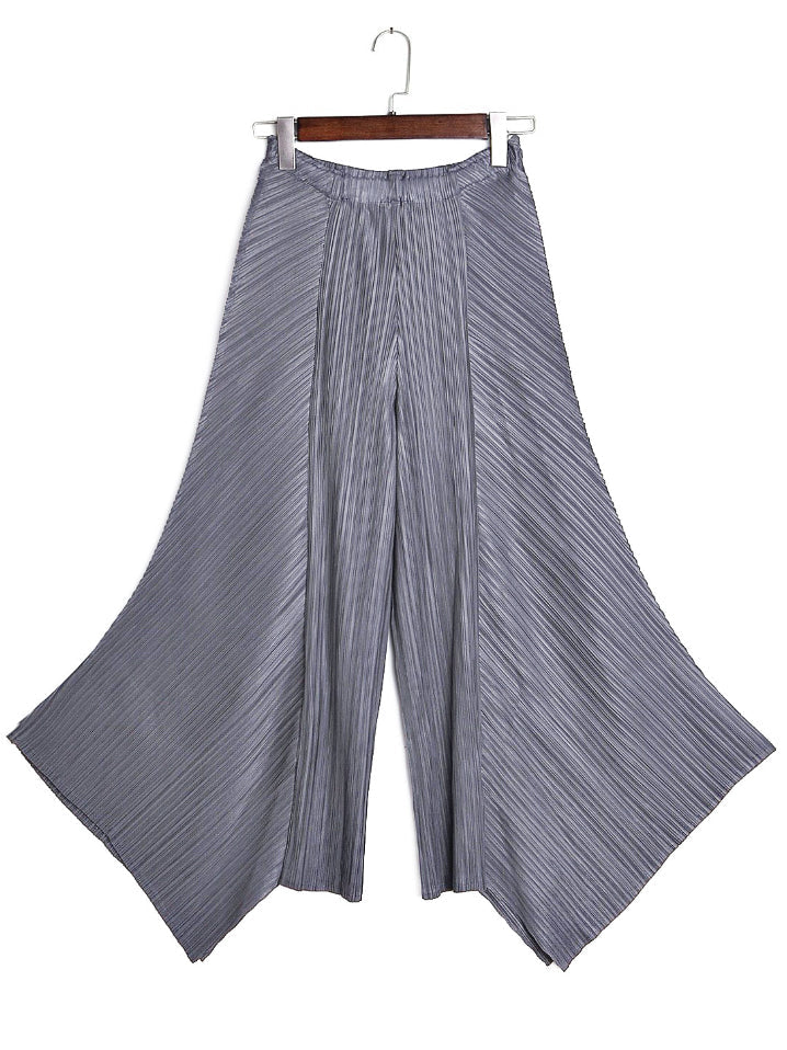 Sophisticated Pants with a Clean Classic Look