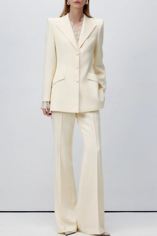 Classic Vintage & Enduringly Stylish Garment