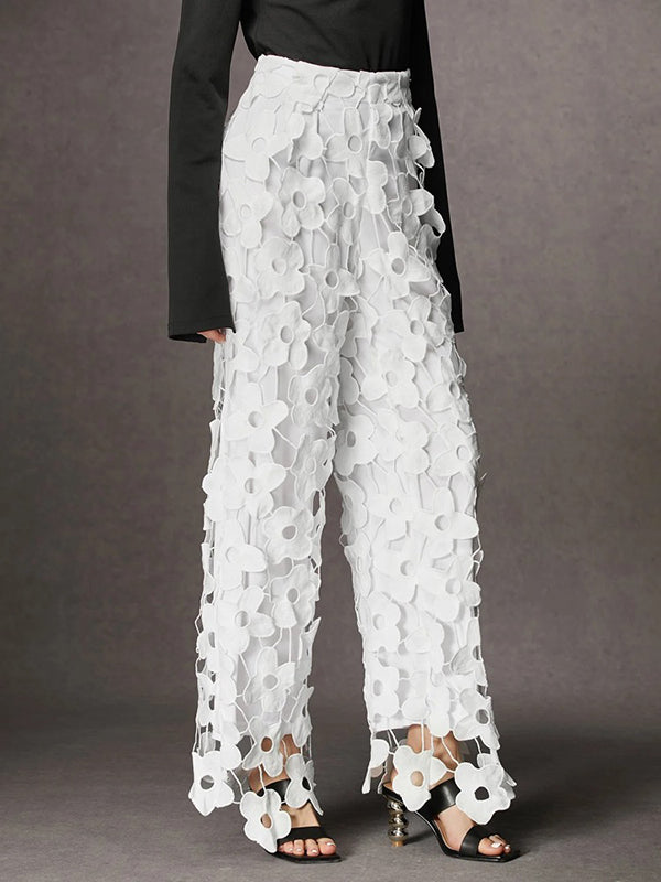 Sophisticated Trousers with a Clean Classic Look