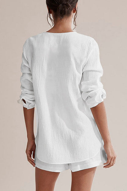 Sophisticated Garment with a Clean Classic Look