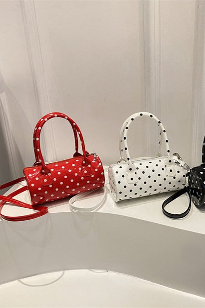 Well Tailored Bag with a Graceful Silhouette