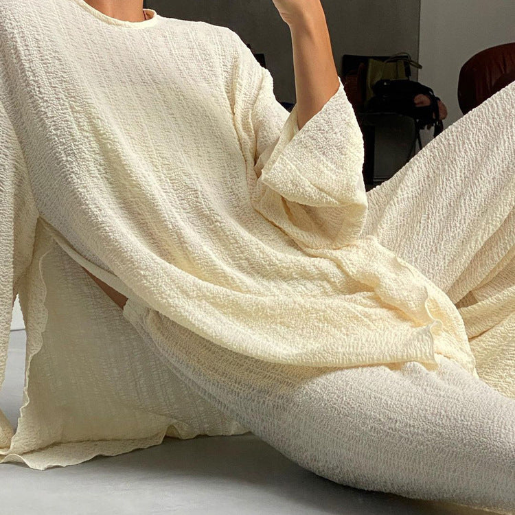 Elegantly Styled Trousers for Everyday Wear