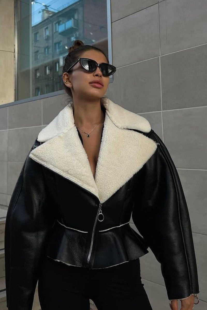 Classic Vintage & Enduringly Stylish Coat