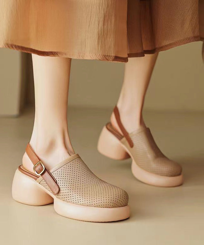 Classic Vintage Sandals with a Flattering Fit