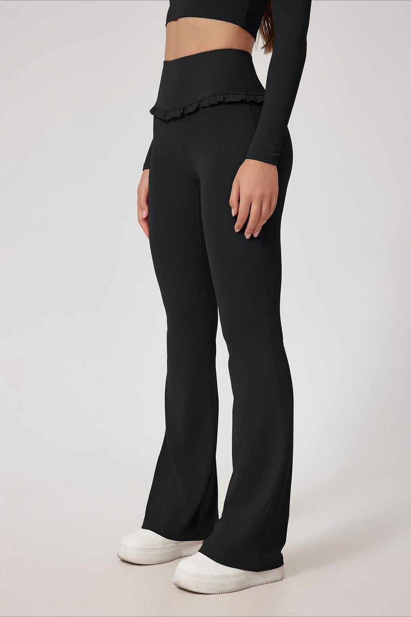 Effortlessly Elegant Garment with a Timeless Design