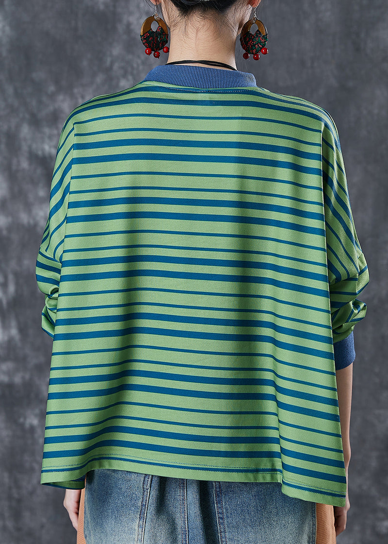 Well Tailored Shirt with a Graceful Silhouette
