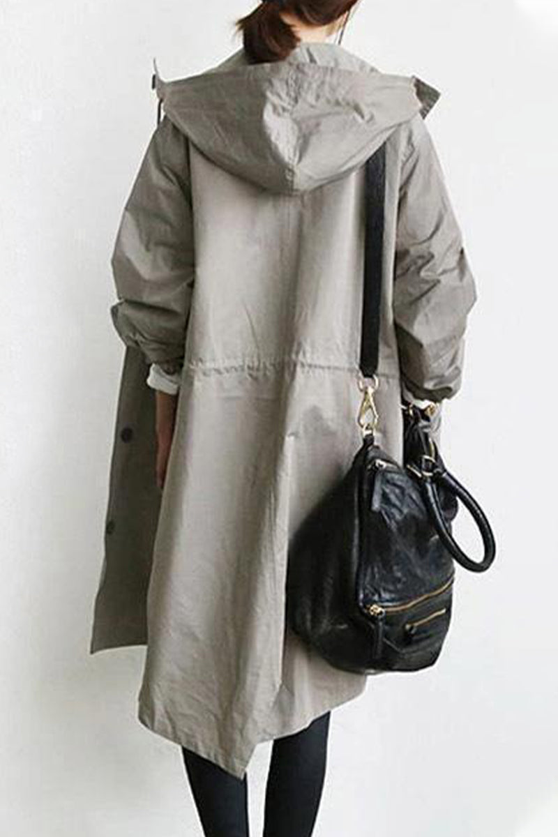 Effortlessly Elegant Garment with a Timeless Design