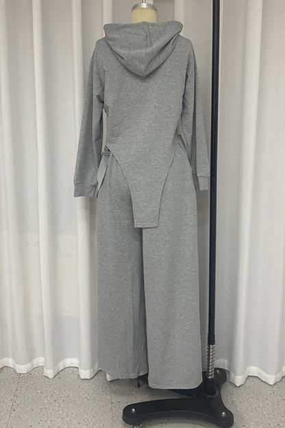 Well Tailored Garment with a Graceful Silhouette