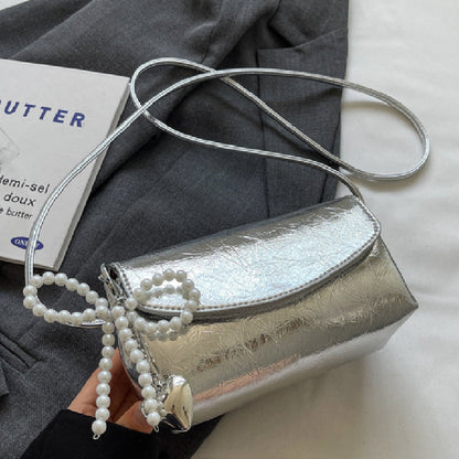 Gracefully Styled Bag for Any Occasion