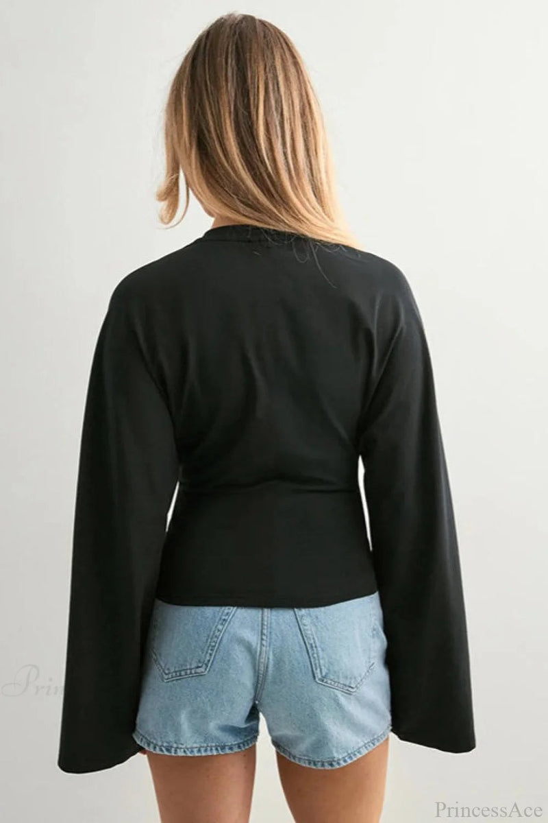 Beautifully Finished Garment in a Timeless Design