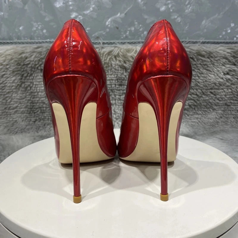 Effortlessly Elegant Shoes with a Timeless Design