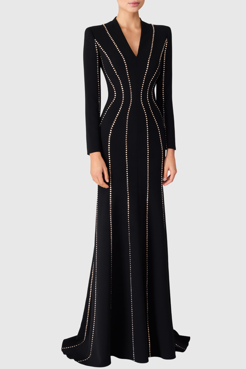 Beautifully Crafted Dress in a Classic Style