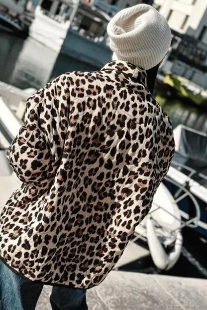 Elegantly Styled Jacket for Everyday Wear