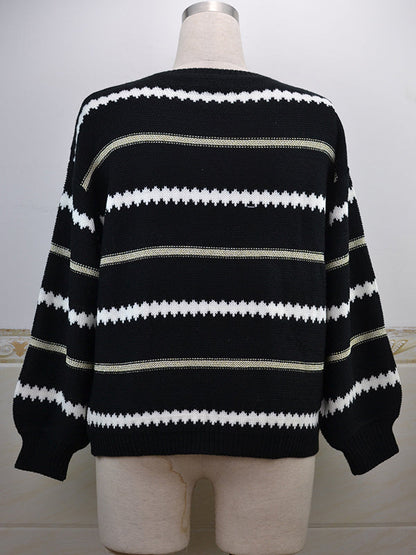Well Tailored Sweater with a Graceful Silhouette