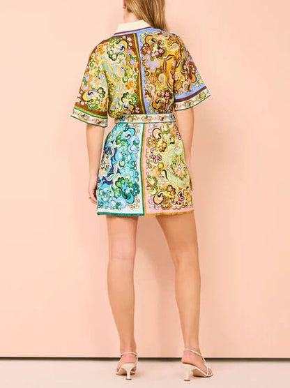 Classic Vintage & Enduringly Stylish Dress