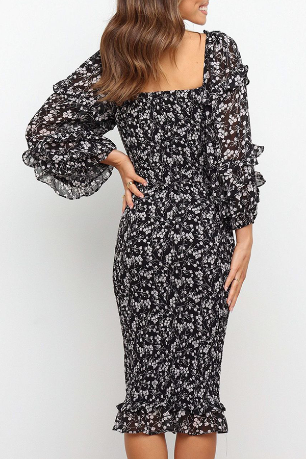 Sophisticated Dress with a Clean Classic Look